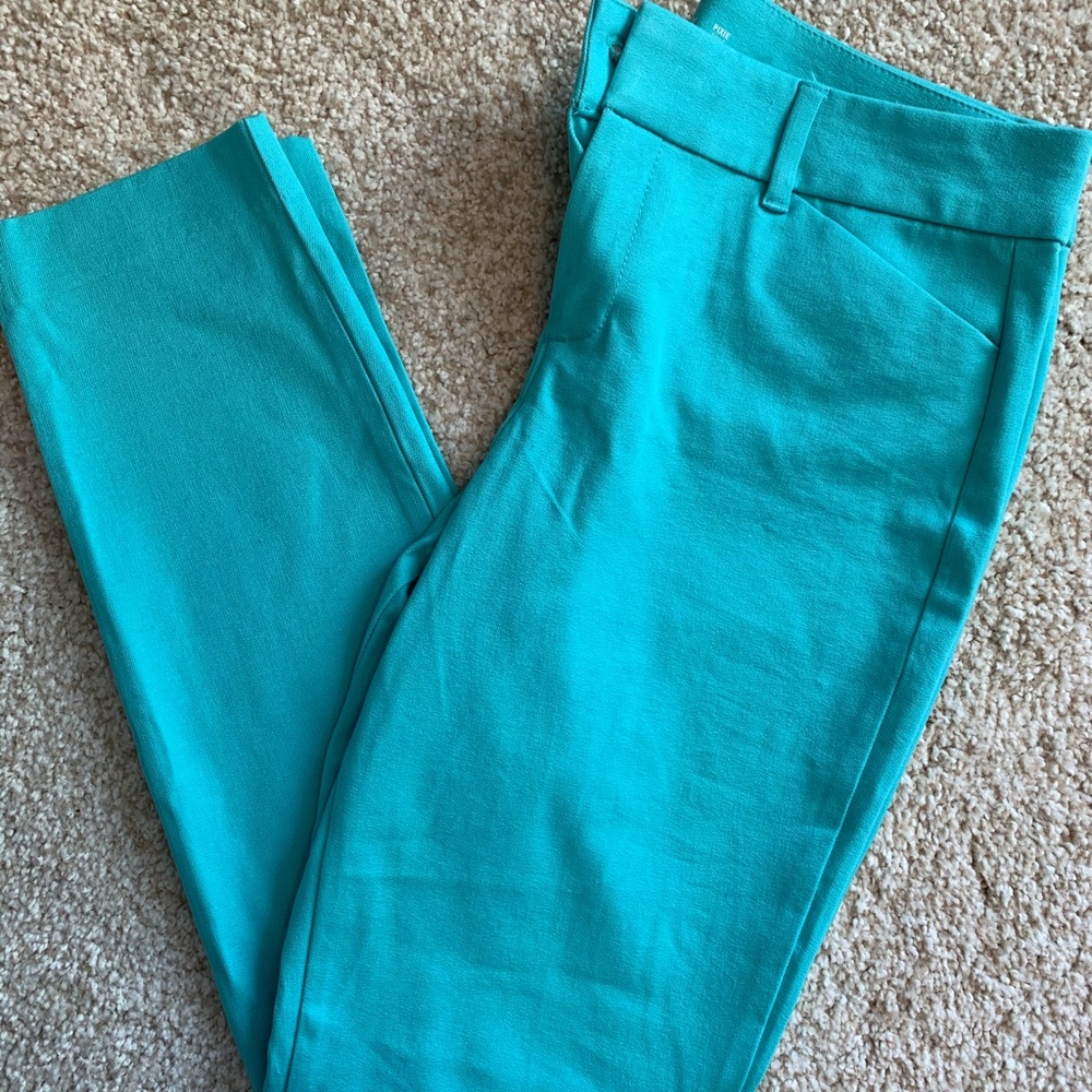 Old Navy High Rise Pixie Pants